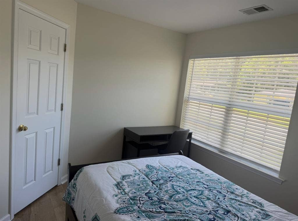 4 BR in Kennesaw
