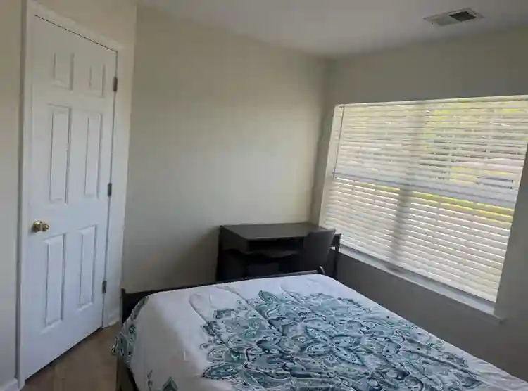 4 BR in Kennesaw