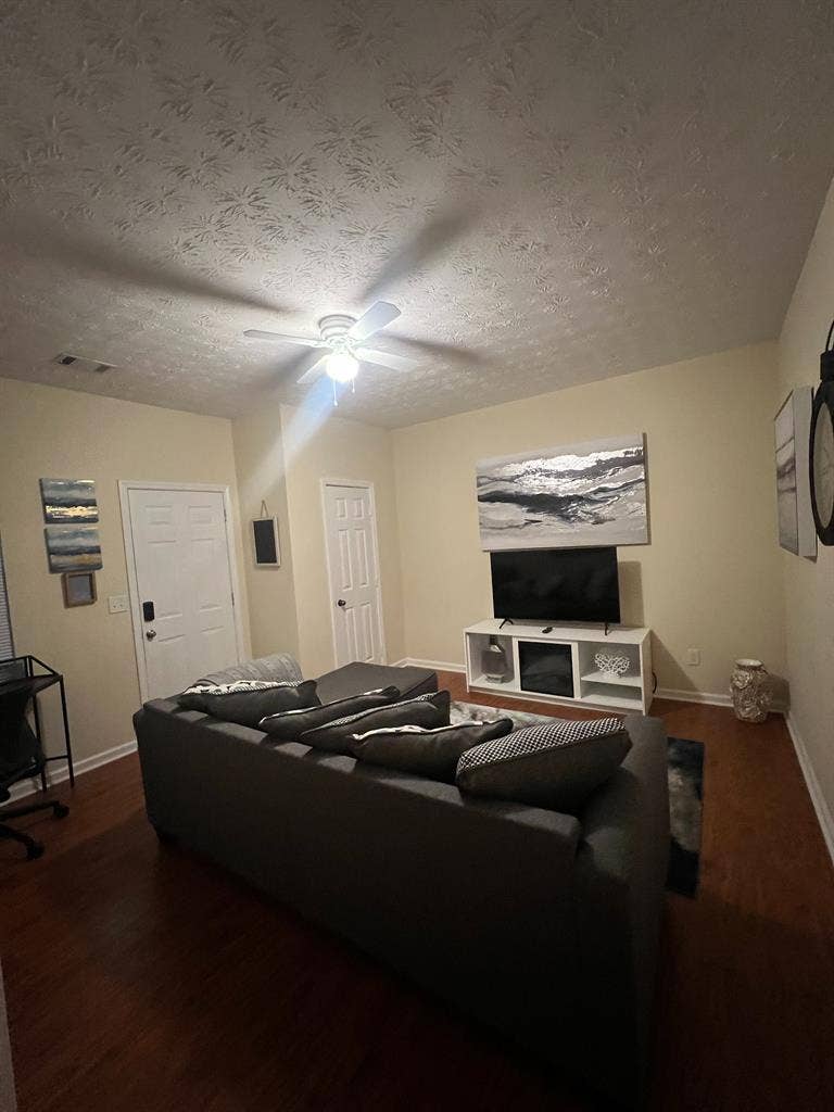1 BR in Sugar Hill