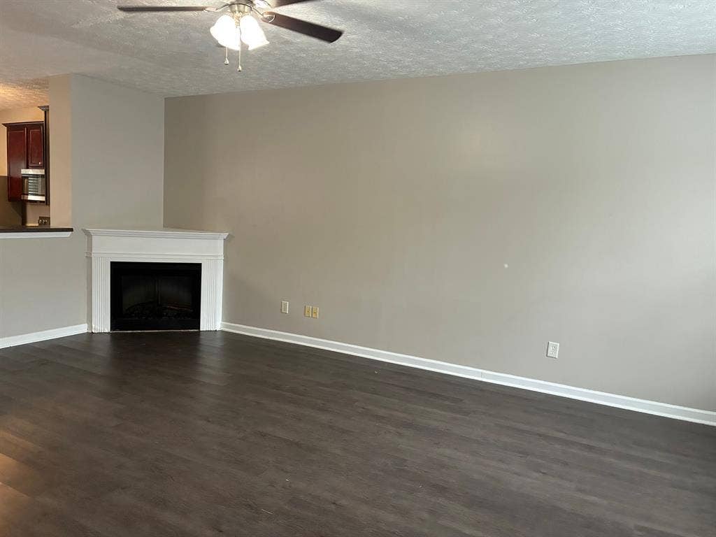 3 BR in East Point