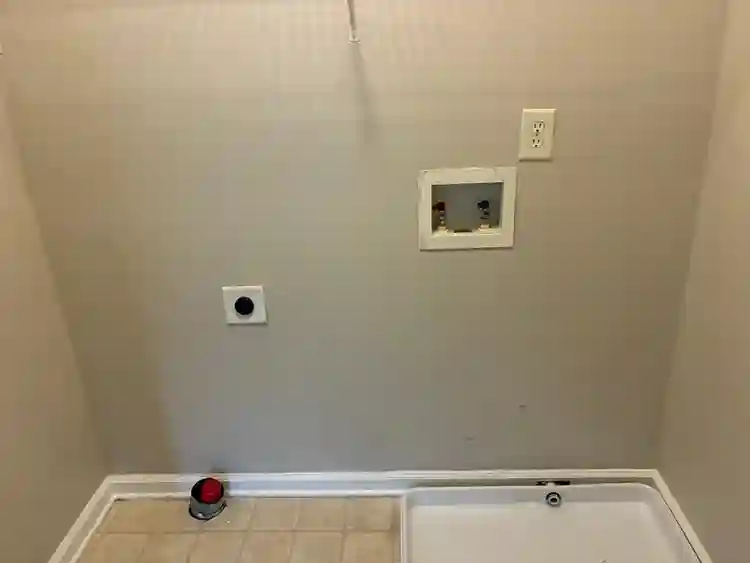 3 BR in East Point