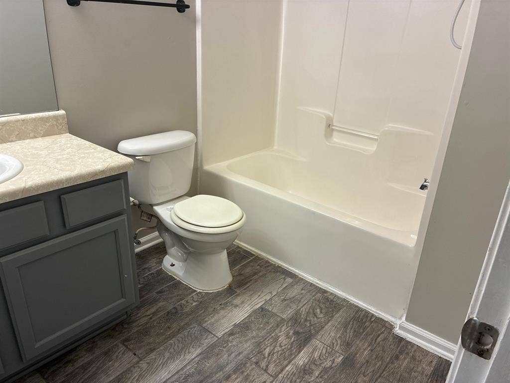 3 BR in East Point