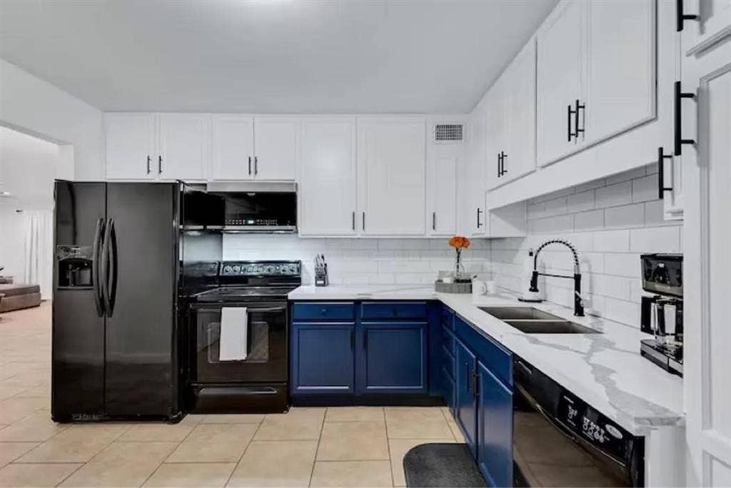 $850/month Old Town Scottsdale