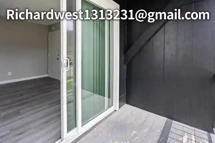 I need a roommate