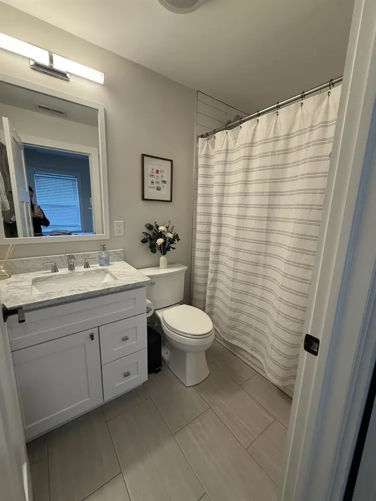 Roommate Wanted - East Boston 9/1