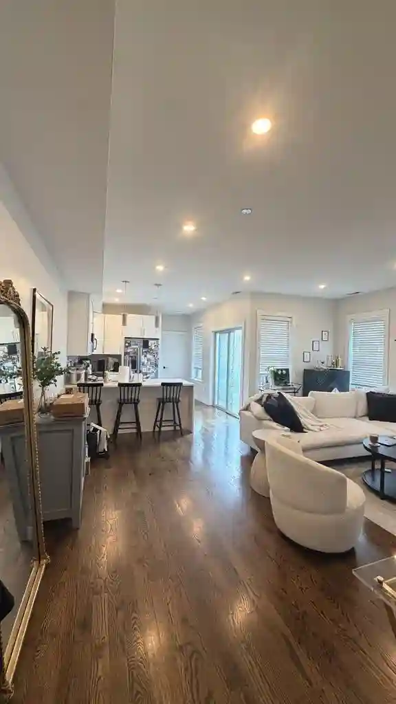 Roommate Wanted - East Boston 9/1