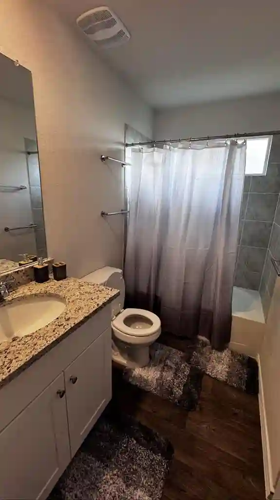 W. San Antonio - Bedroom