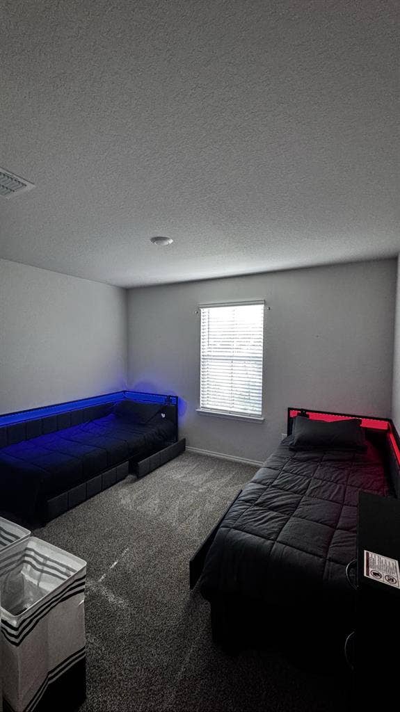 W. San Antonio - Bedroom