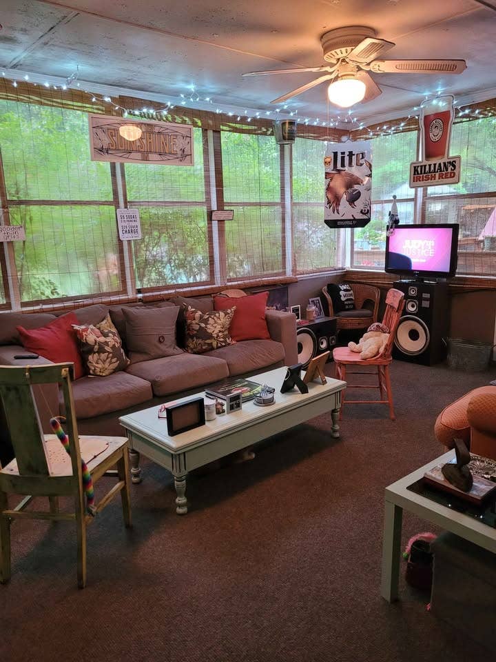 Furnished room in 3BR House