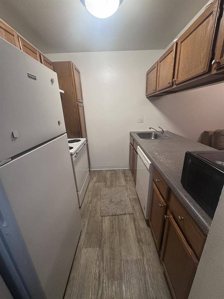 Move-In Ready Furnished Room O’Hare