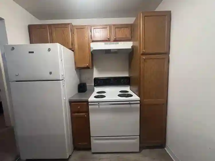 Furnished Shared Space Available