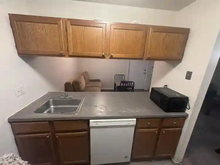 Furnished Shared Space Available