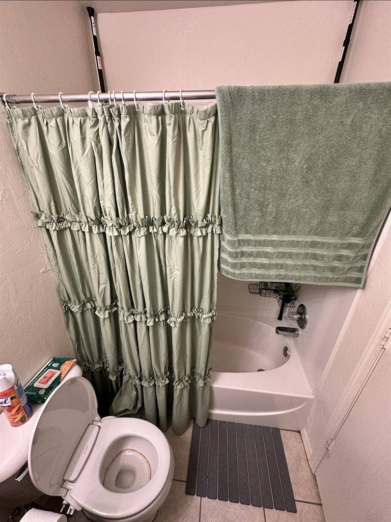 Private Bedroom + Private Bath 🏡🛁