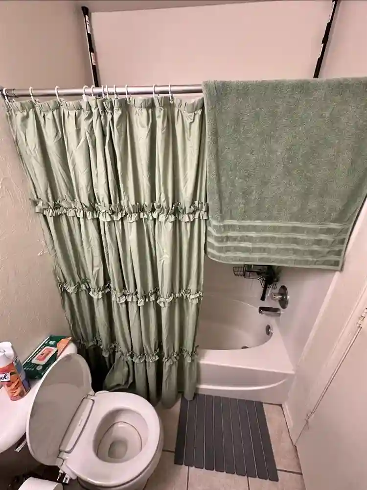 Private Bedroom + Private Bath 🏡🛁
