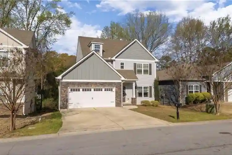 Room for Rent in a nice house
