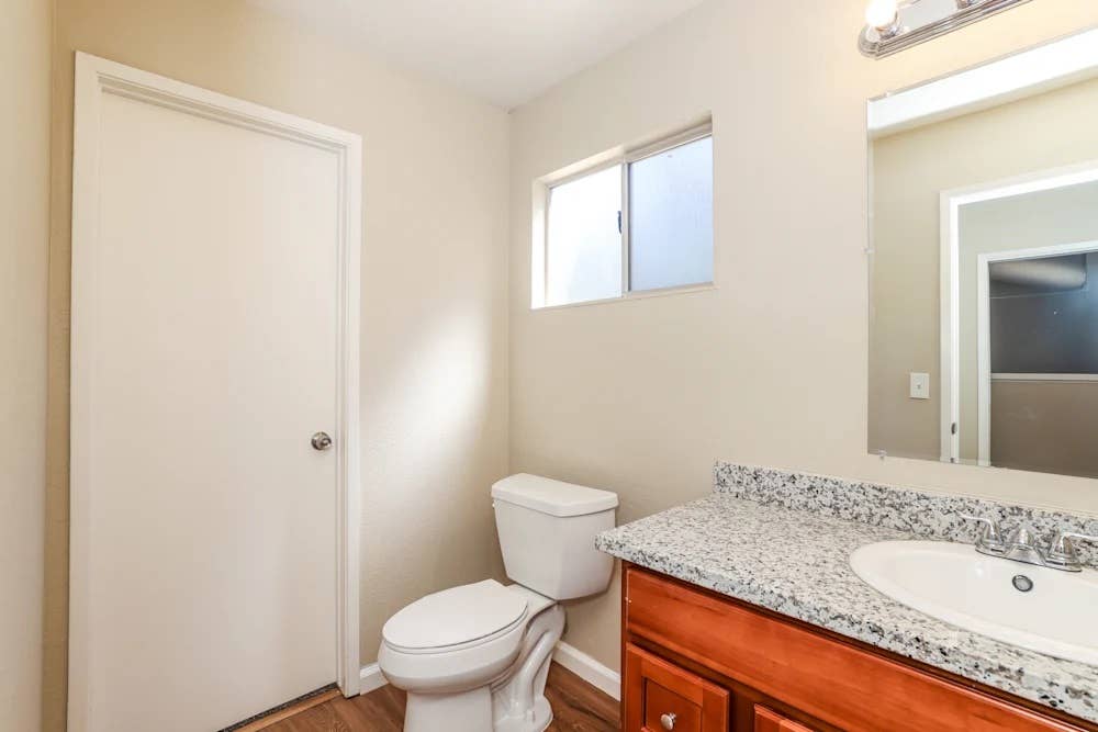 Immaculate And Ready To Rent Room