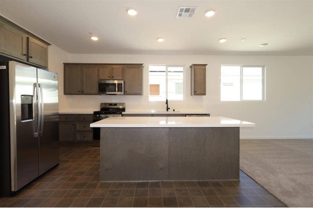 Winchester room w/ bathroom