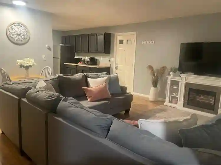 Unfurnished room
