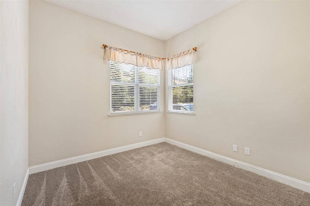 Private 2-Bed/1-Bath Folsom Wing