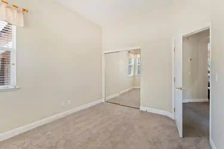 Private 2-Bed/1-Bath Folsom Wing