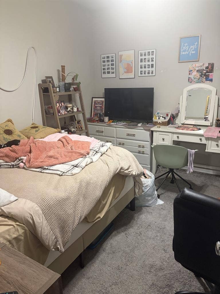 Room for rent South Phoenix/Tempe