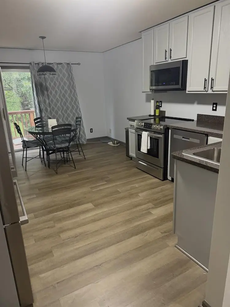 Auburn Hills Room for Rent