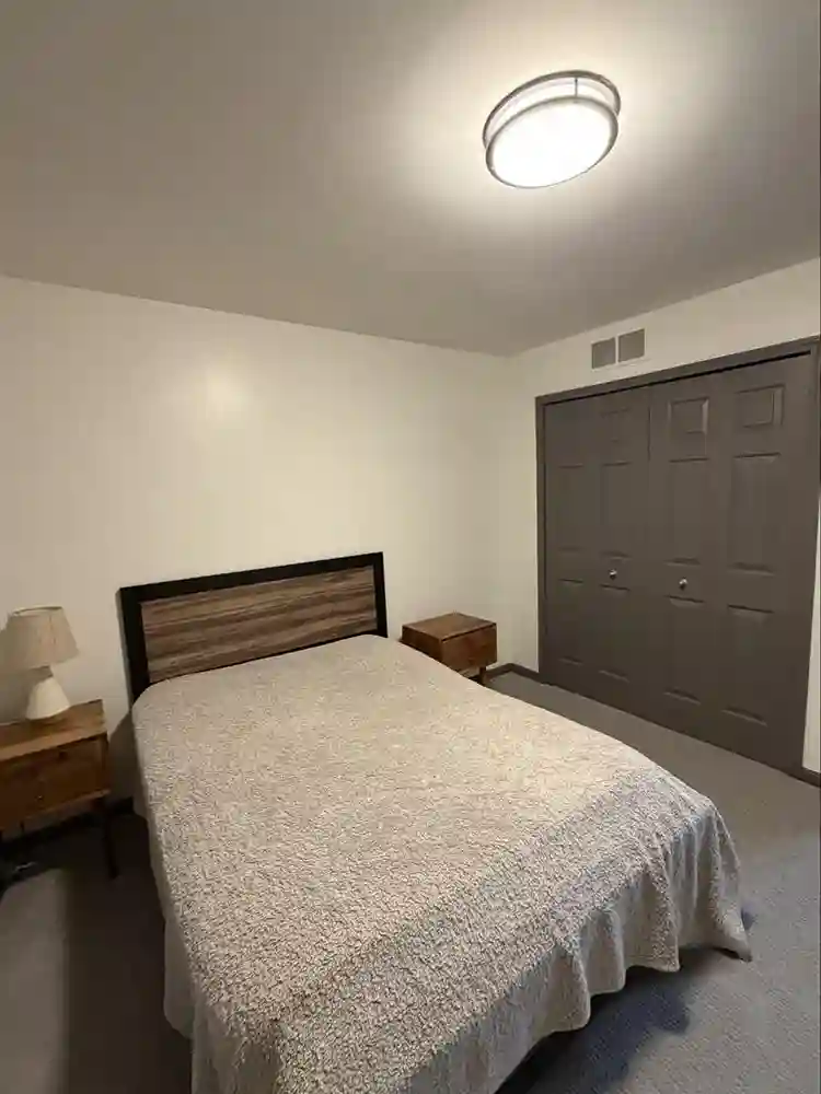 Auburn Hills Top Room for Rent