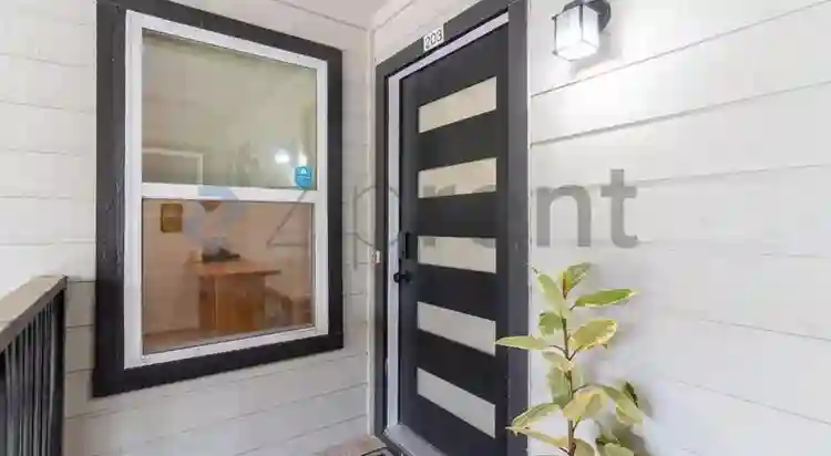 Renovated Condo in North Austin