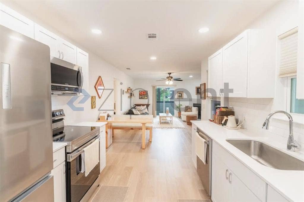 Renovated Condo in North Austin