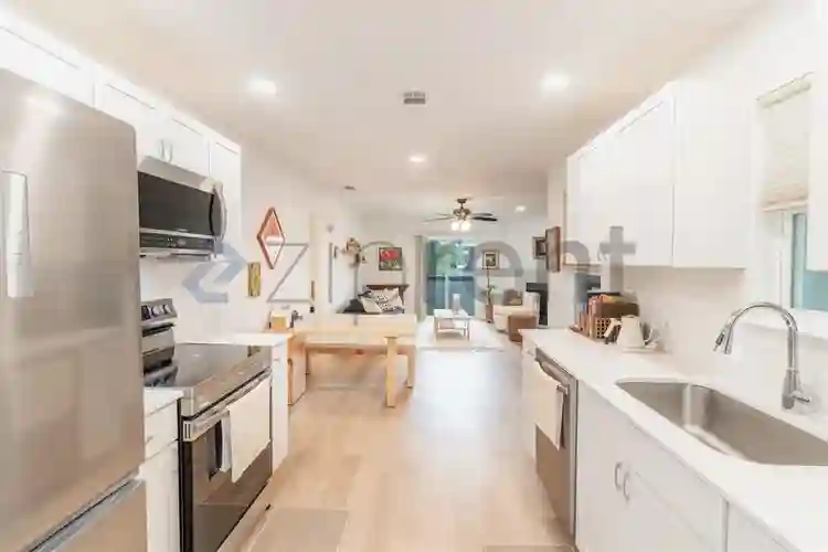 Renovated Condo in North Austin