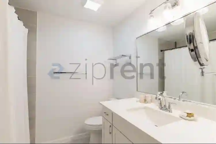 Renovated Condo in North Austin