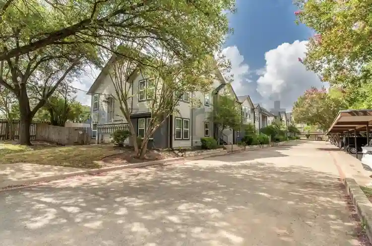 Renovated Condo in North Austin