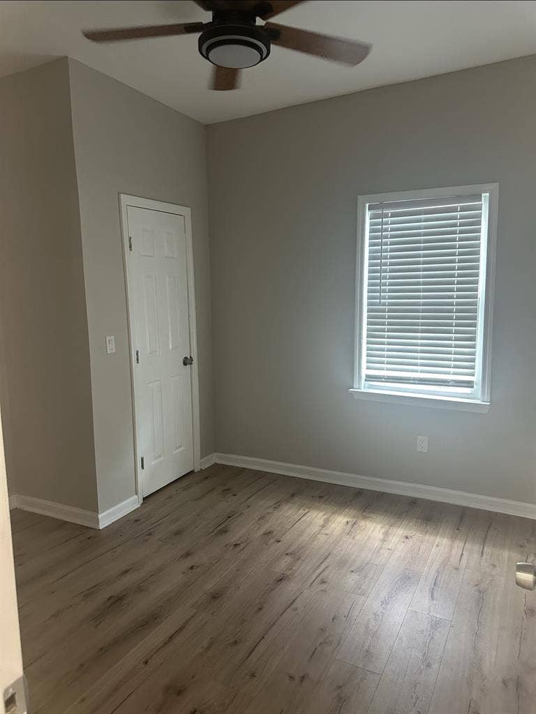 Newly renovated 4BR 2bath house