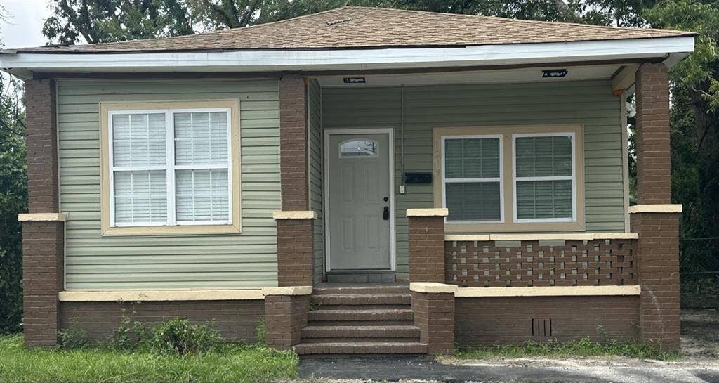 Newly renovated 4BR 2bath house