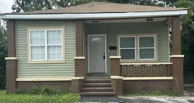Newly renovated 4BR 2bath house