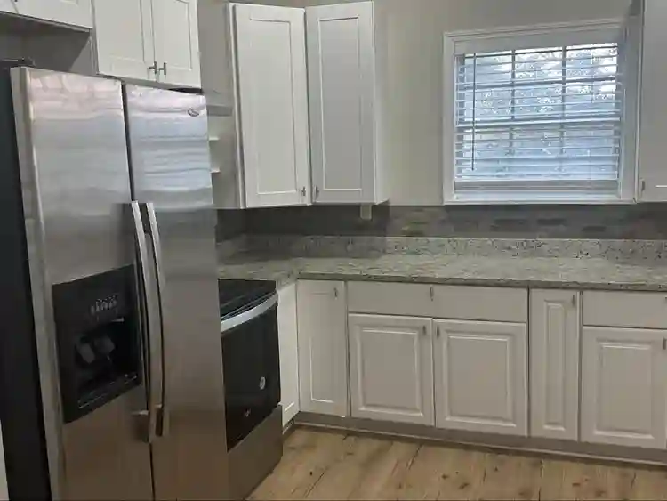 Newly renovated 4BR 2bath house