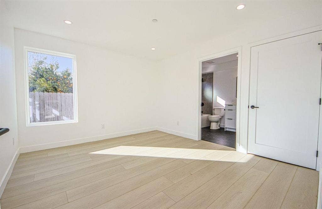 Roommate Wanted- NoHo- $1000/month