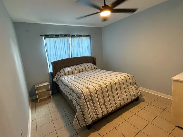 🏠 Private Rooms Available