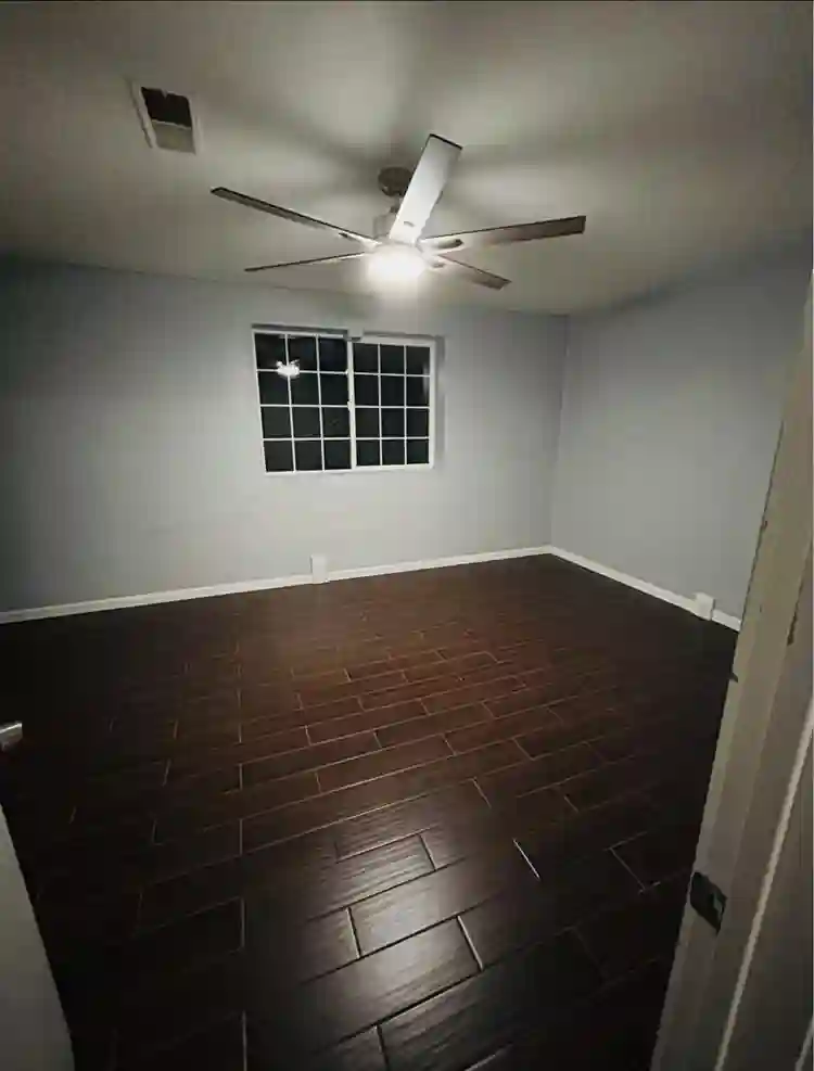 Private room for rent