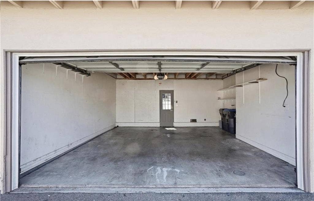 Townhouse in South Coast Metro