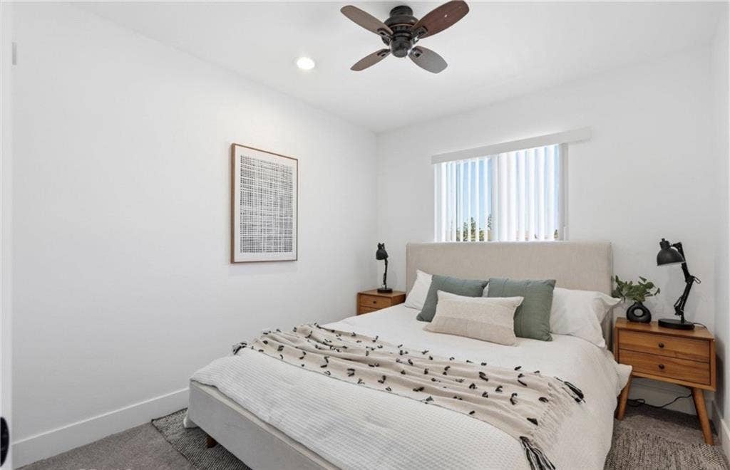 Townhouse in South Coast Metro