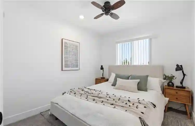 Townhouse in South Coast Metro