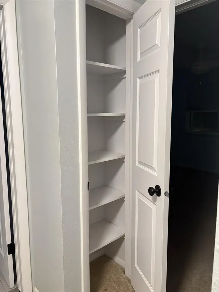 Roommate wanted