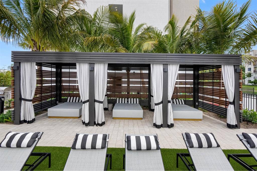 Luxury Room Available –Near I 95