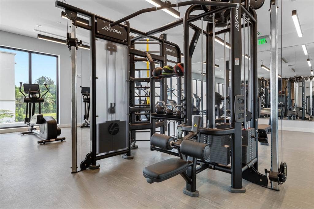 Luxury Room Available –Near I 95
