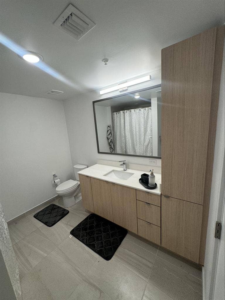 Luxury Room Available –Near I 95