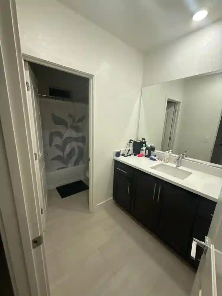 200 sqFT bedroom for rent in Dublin