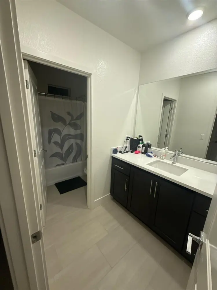 200 sqFT bedroom for rent in Dublin