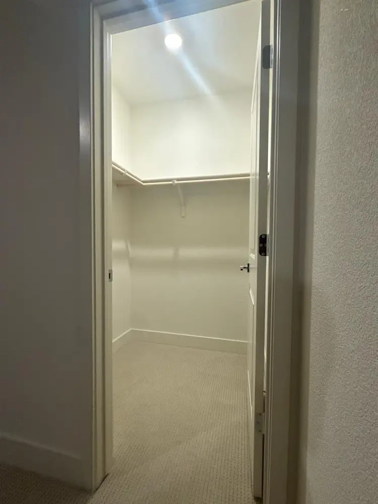 200 sqFT bedroom for rent in Dublin