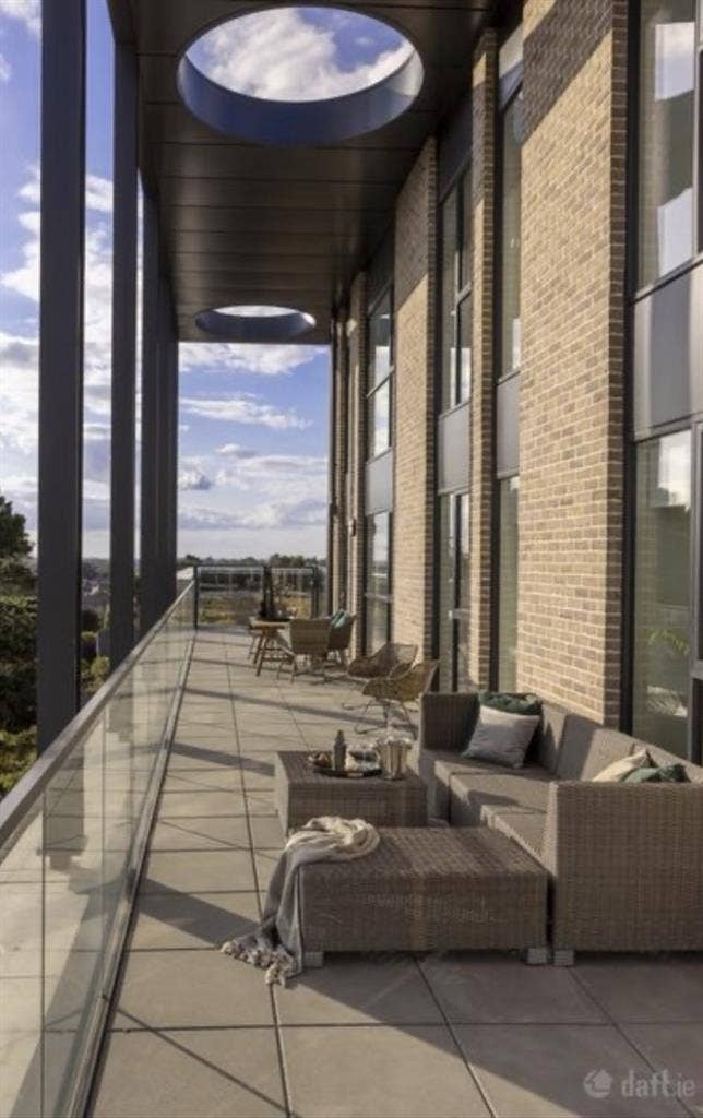 Double Room in Penthouse €1475